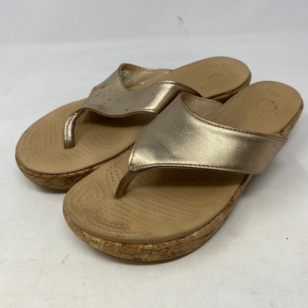 Crocs A-Leigh Womens Size‎ 9 Cork Wedge Gold Flip Flops Thong Sandals
